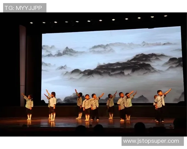 谢什科的传奇人生与不屈精神探讨:从足球场到人生舞台的启示