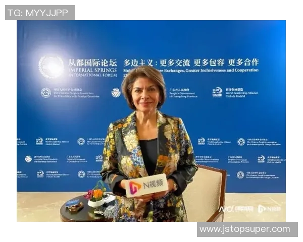 黄伟专访：深入探讨和平精英的发展历程与未来展望