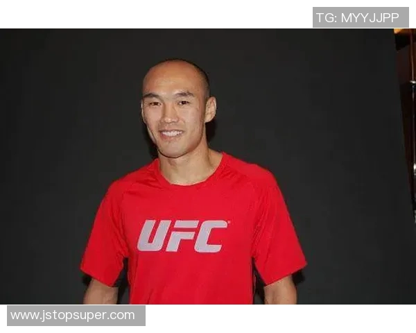 一龙与张铁泉的巅峰对决谁将成为武林新霸主