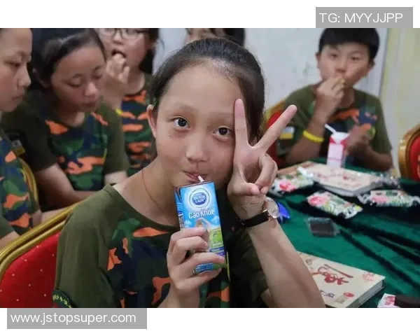 刘泽一的成长之路：从普通学生到杰出青年领袖的蜕变与奋斗历程